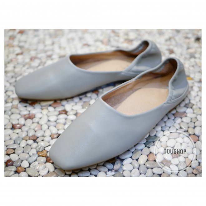 FLAT SOFT SHOES