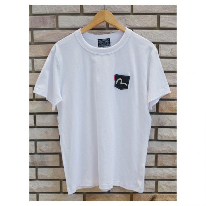 EVISU LOGO AND SEAGULL EMBROIDERED POCKET T-SHIRT