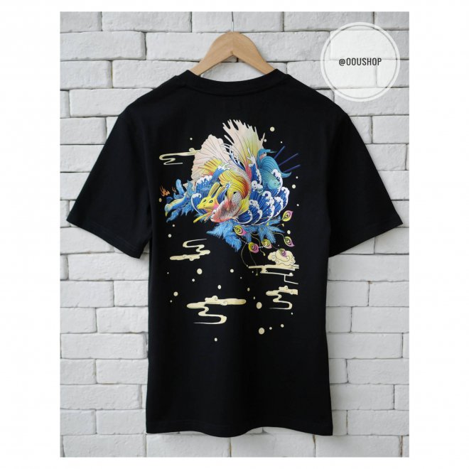 EVISU CARP AND PEACOCK PRINT T-SHIRT